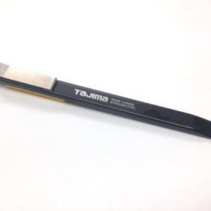 Tajima 30˚Art Blade Retractable Knife